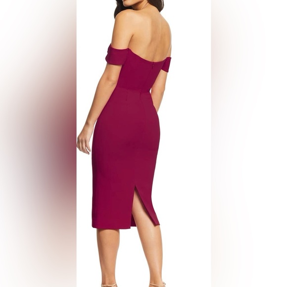 Dress the population - Dark Magenta Bailey off the shoulder bodycon dress - Picture 2 of 5